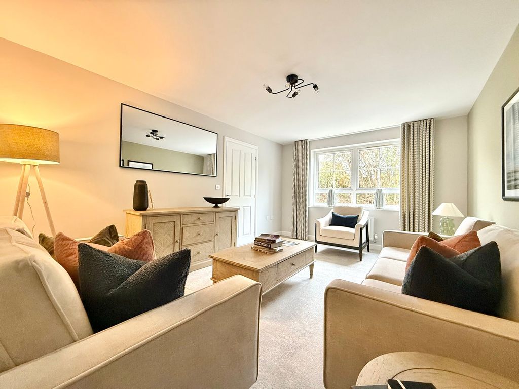 Property photo 3 of 16