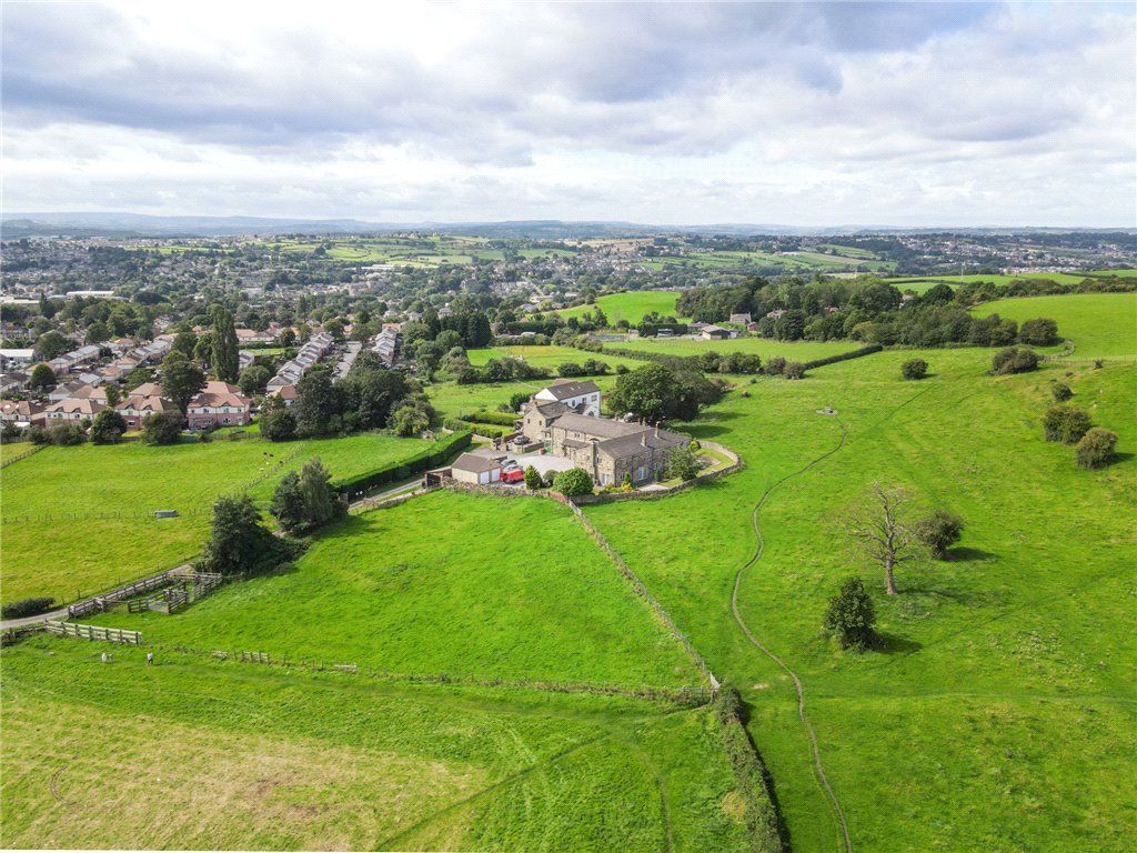 Additional image 43 of 6 bed barn conversion for saleStubley Farm Road, Heckmondwike, West Yorkshire WF16