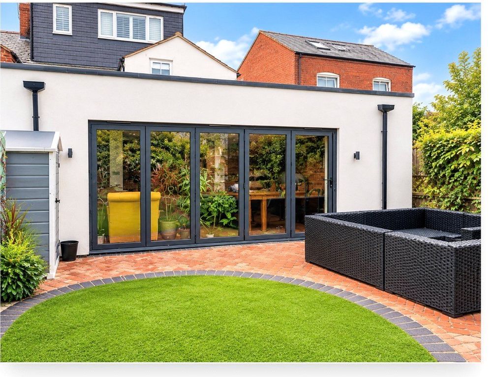 Property photo 2 of 24 Picture No. 30