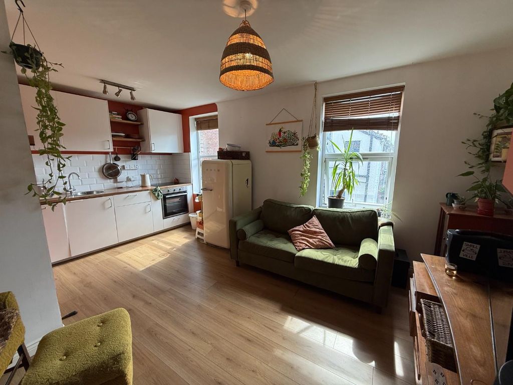 Property photo 2 of 15 Img_2872.Jpg
