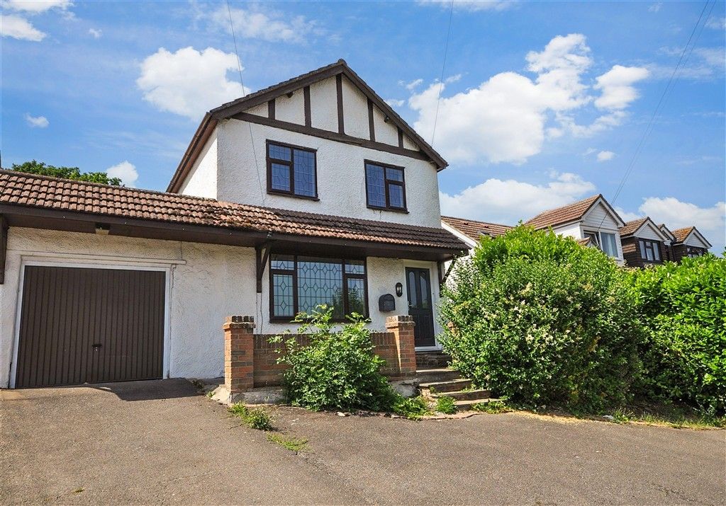 Property photo 1 of 16 Front