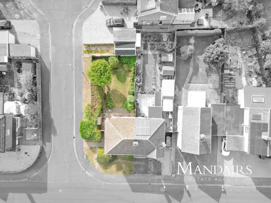 Property photo 2 of 24