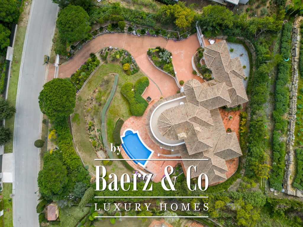 Property photo 1 of 33