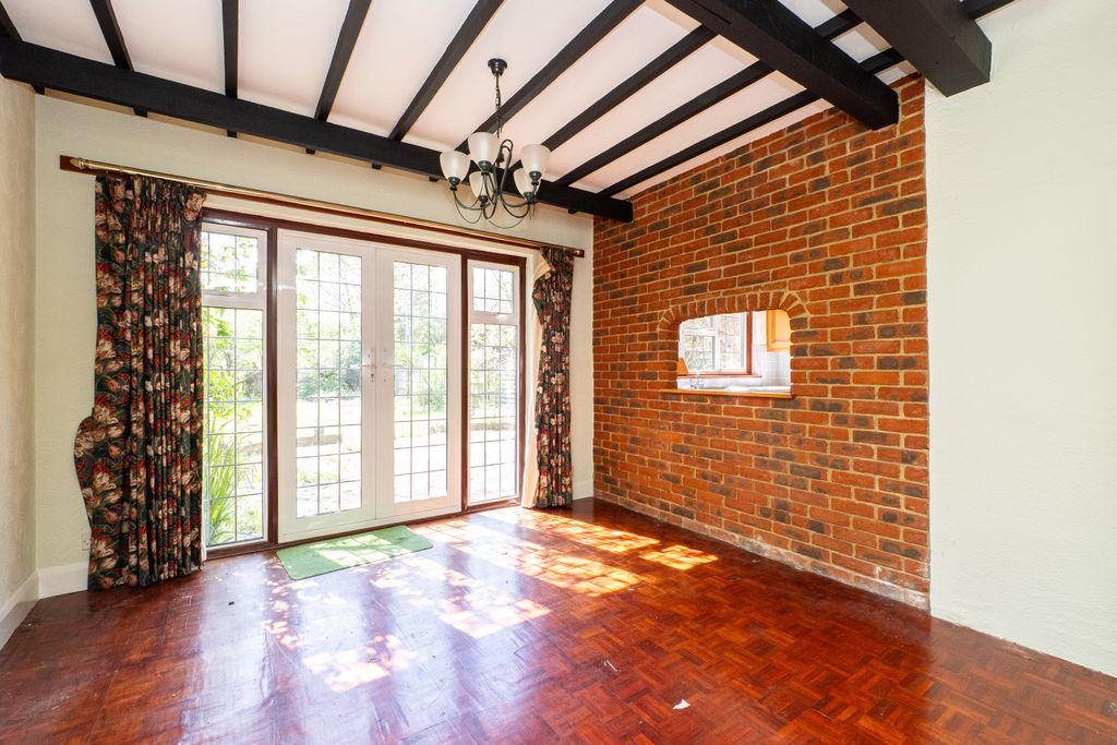 Property photo 3 of 18 Picture No. 08