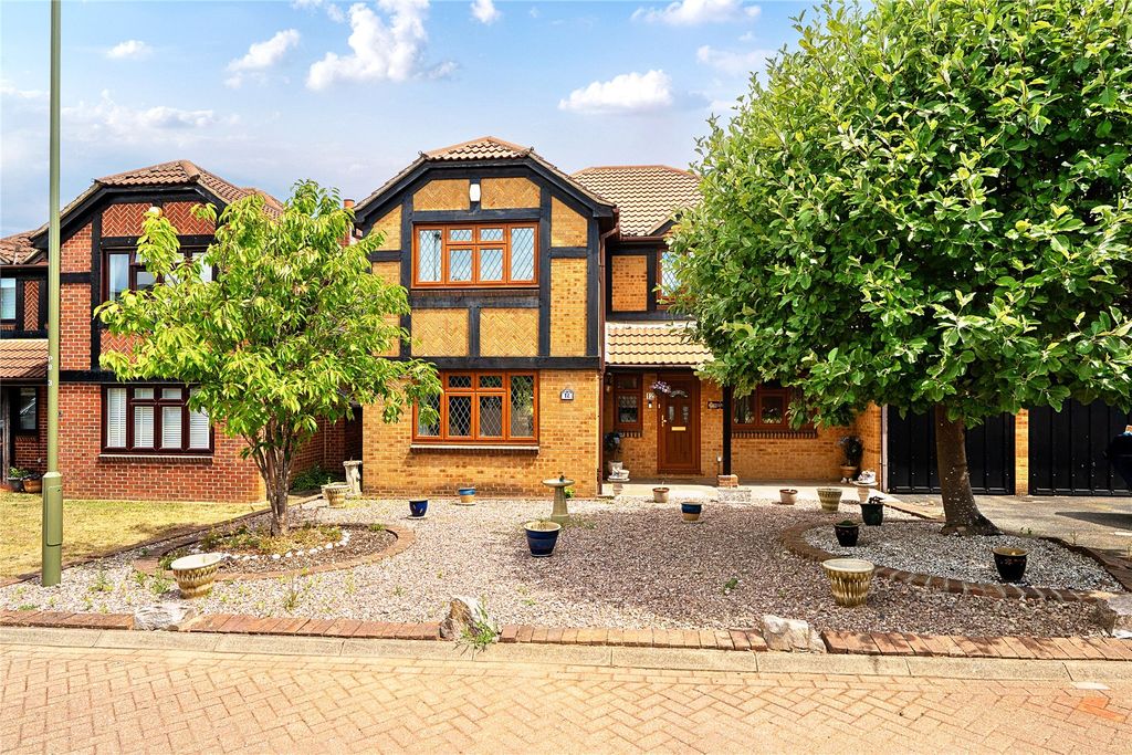 Property photo 1 of 26 Picture No. 04