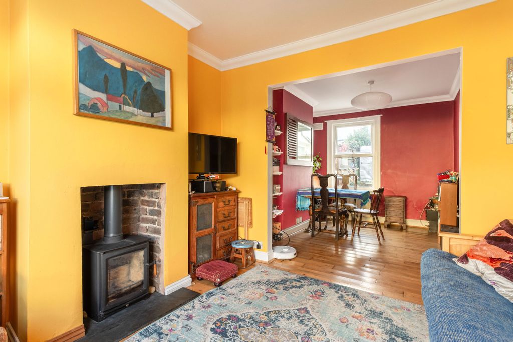 Property photo 2 of 13