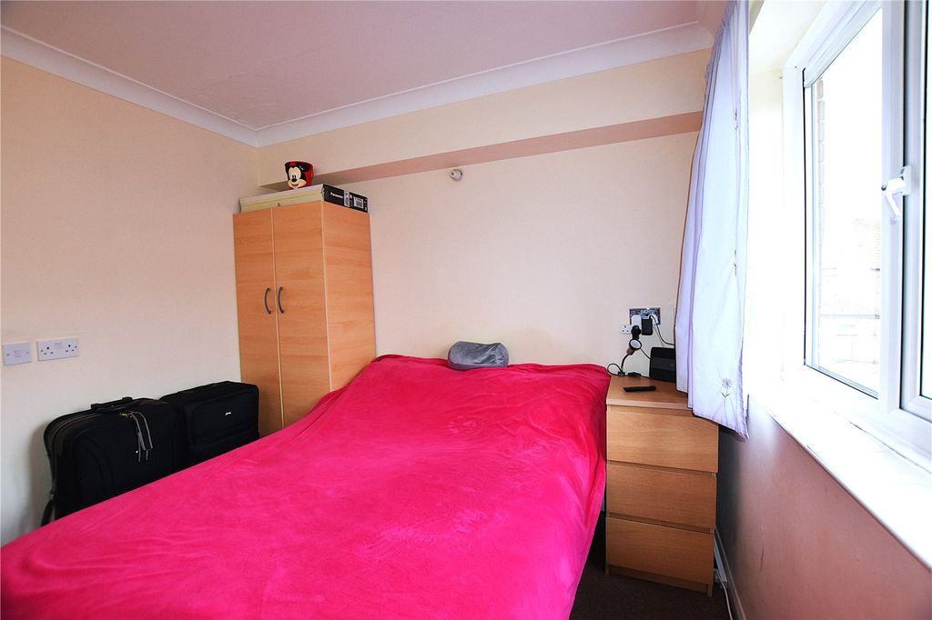 Property photo 2 of 12 Picture No. 02