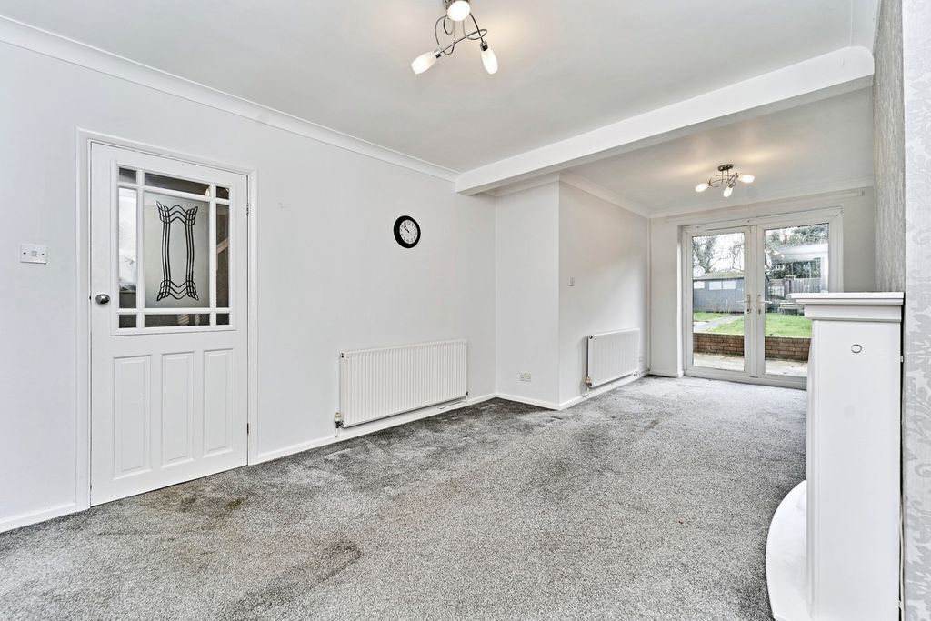 Property photo 3 of 20 Pbox-Img.Jpg