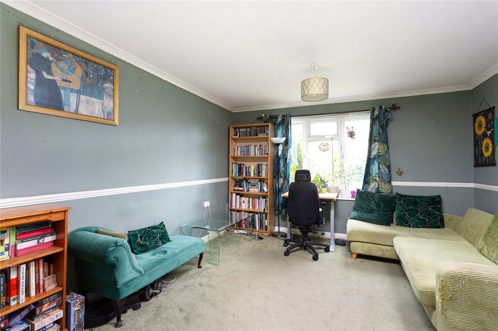 Property photo 2 of 11 Photos