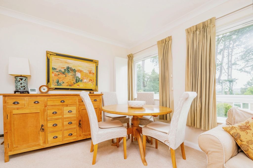 Property photo 3 of 18 Photography