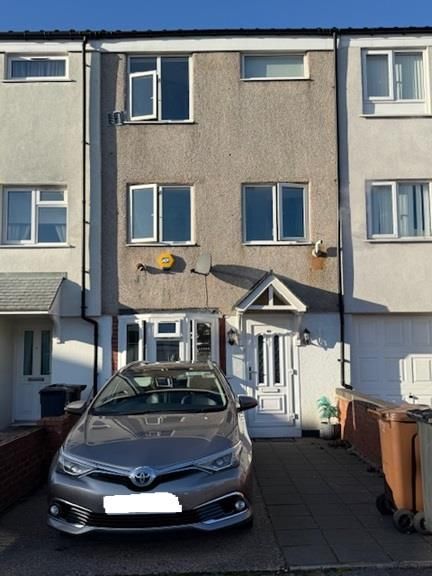 Property photo 1 of 15 Front R.Jpg