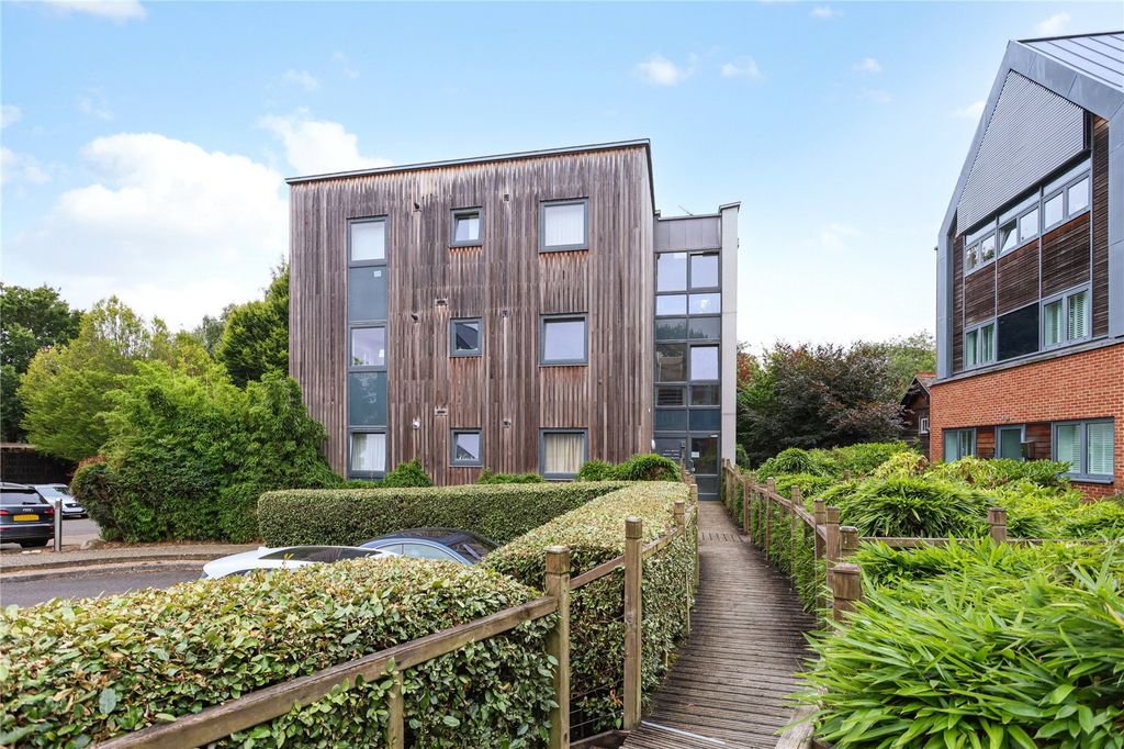 Property photo 1 of 11 Picture No. 01