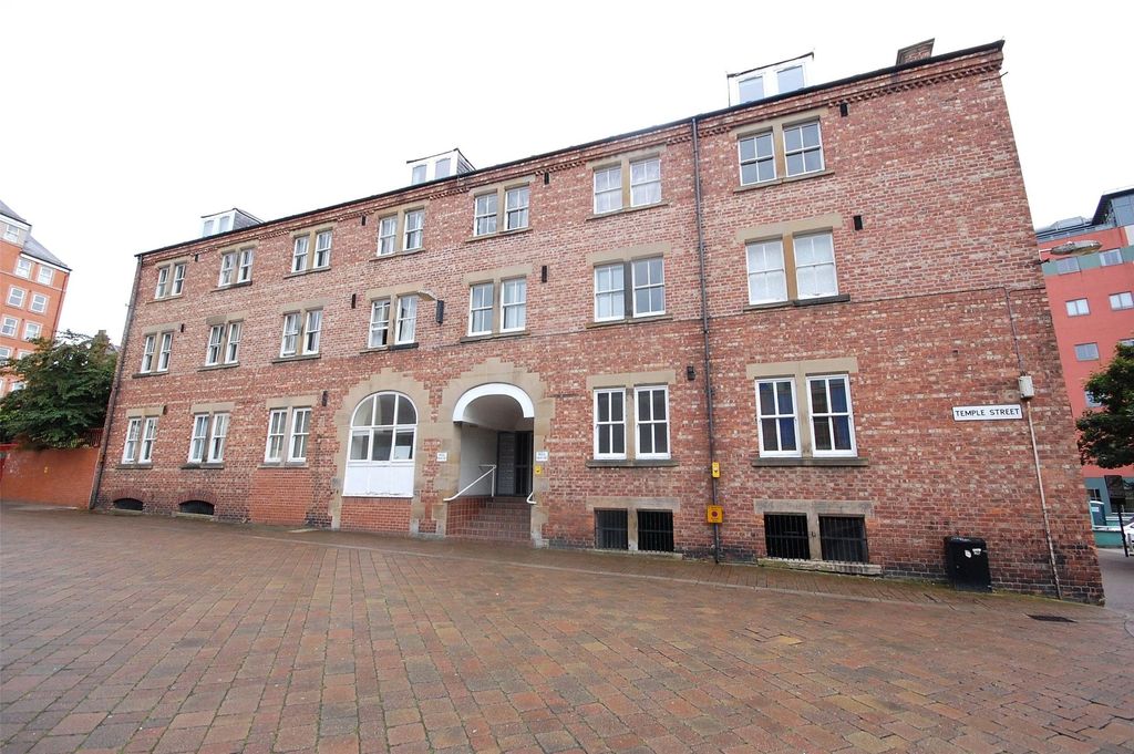 Property photo 1 of 6 External