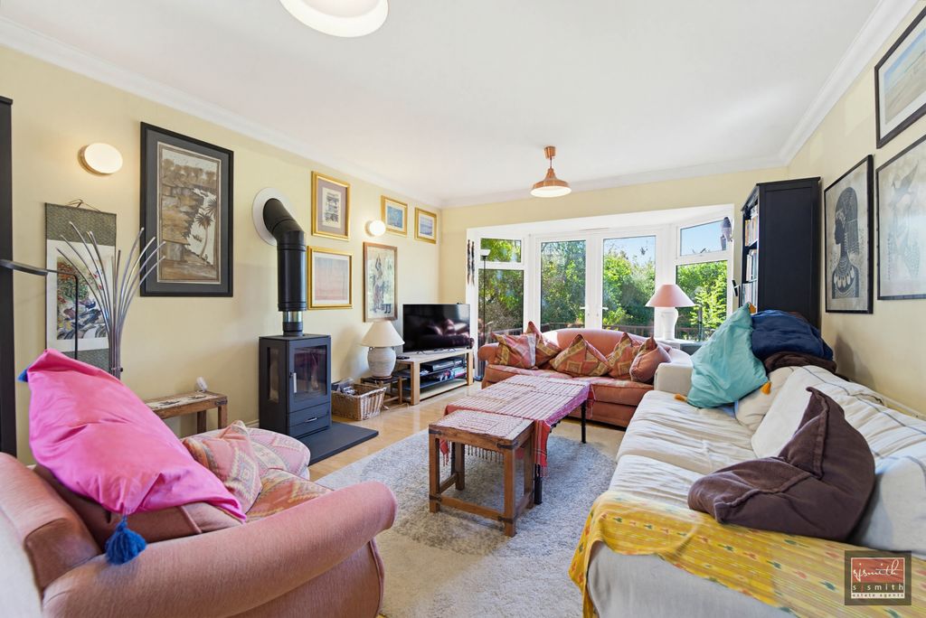 Property photo 3 of 17 Dsc06666