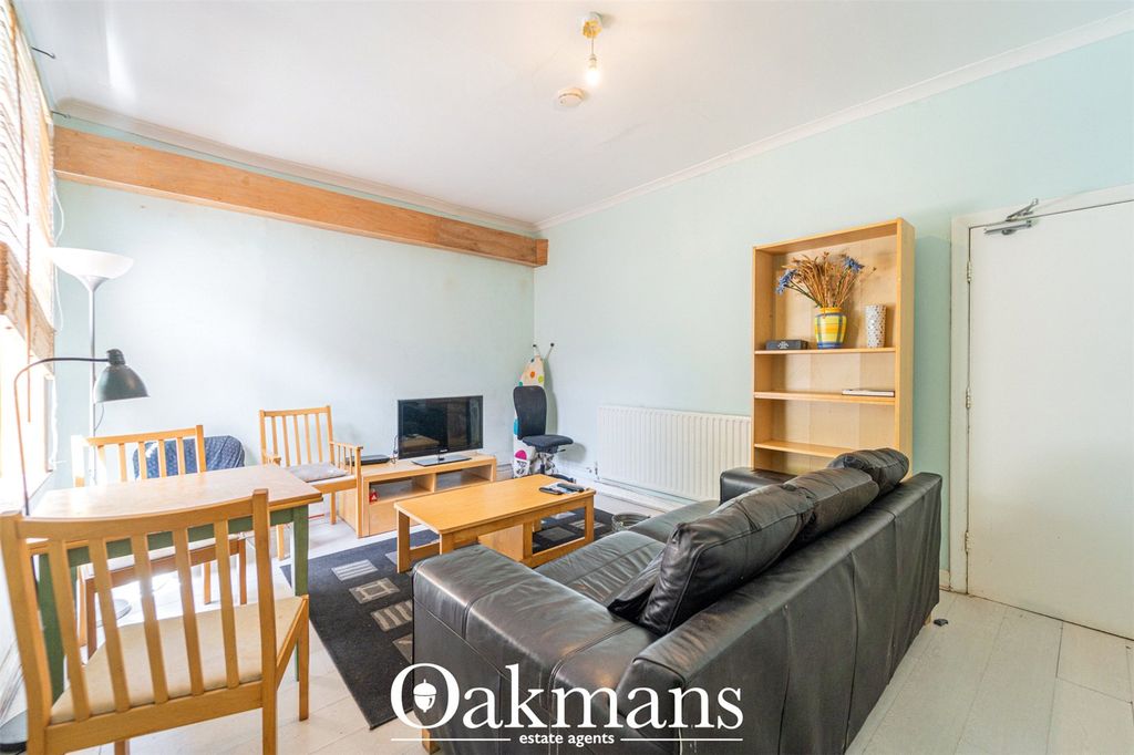 Property photo 3 of 35 Picture No. 12