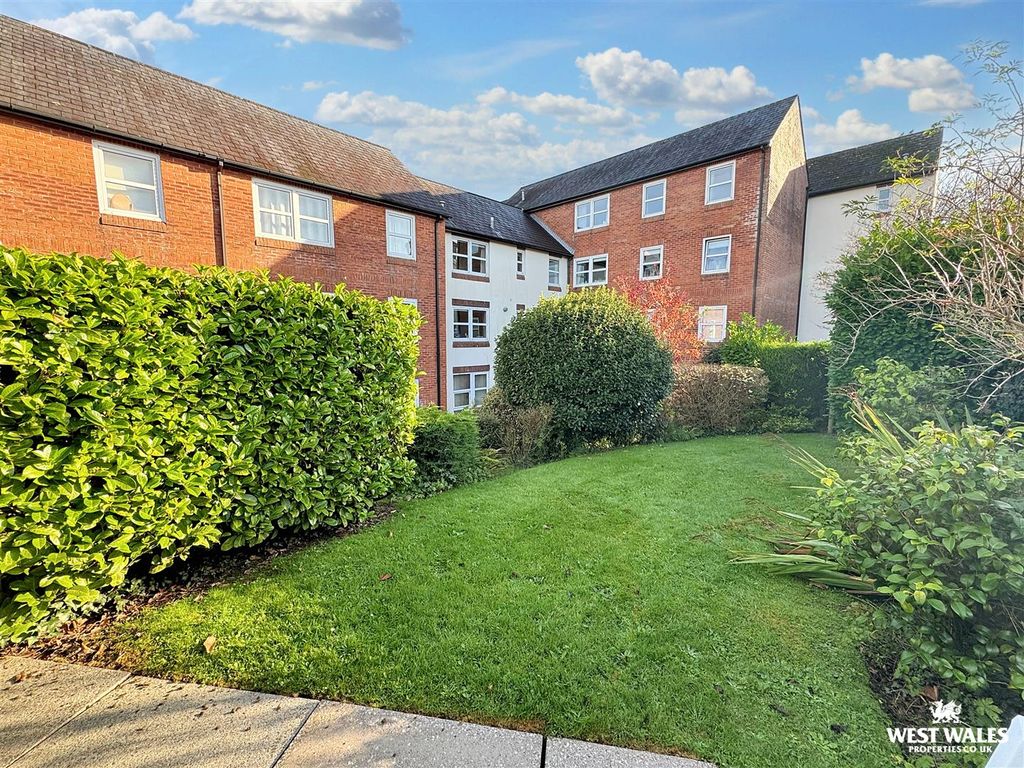 Property photo 1 of 15 Img_4078.Jpg