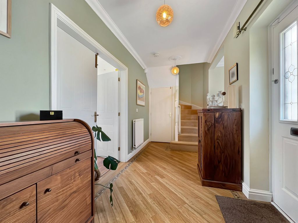 Property photo 3 of 30