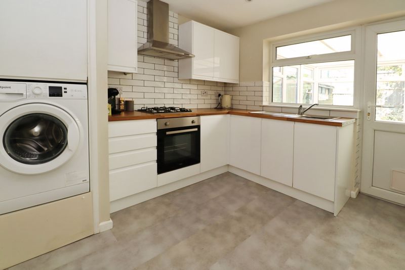 Property photo 3 of 12 Marsh Way