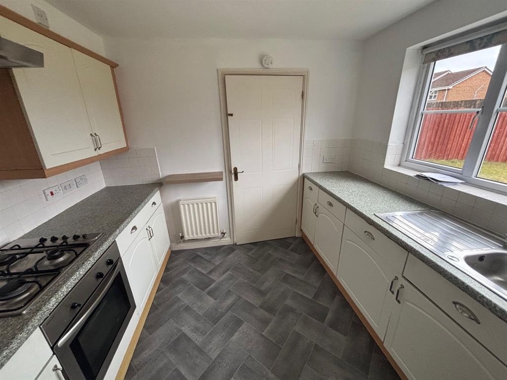 Property photo 3 of 12 3B.Jpeg