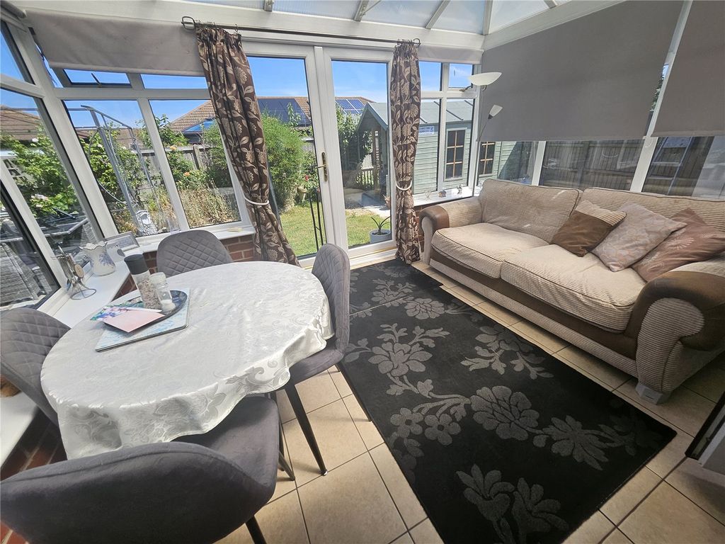 Property photo 3 of 9 Picture No. 02