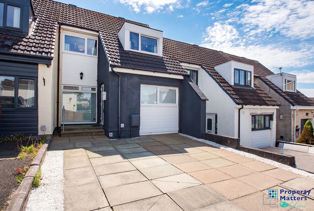 Property photo 1 of 16 4 Bedroom Terraced Villa