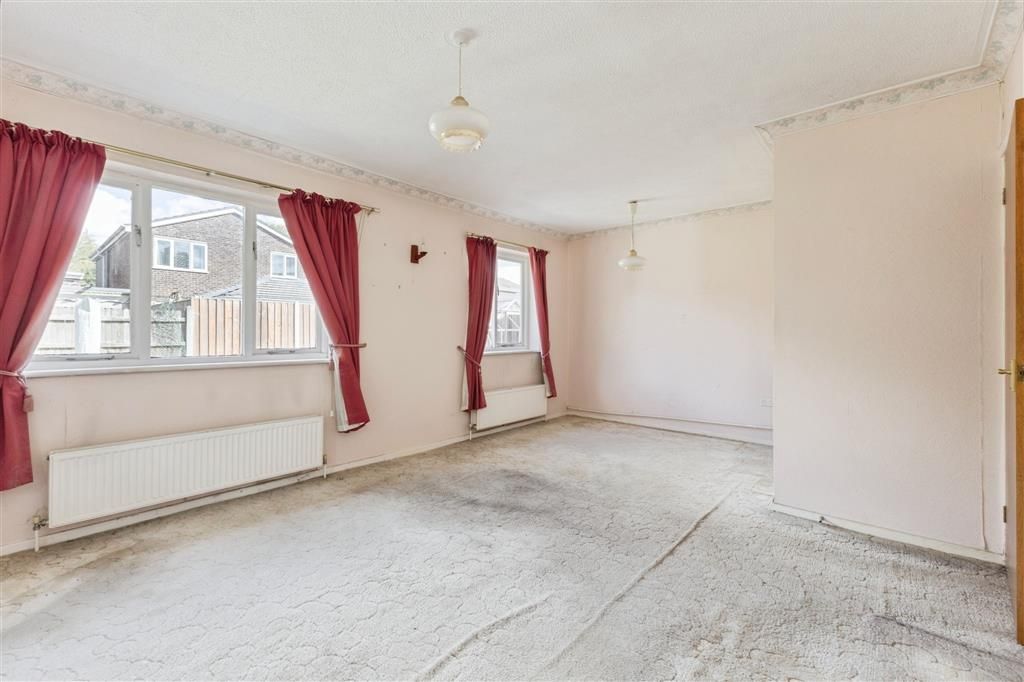 Property photo 2 of 18