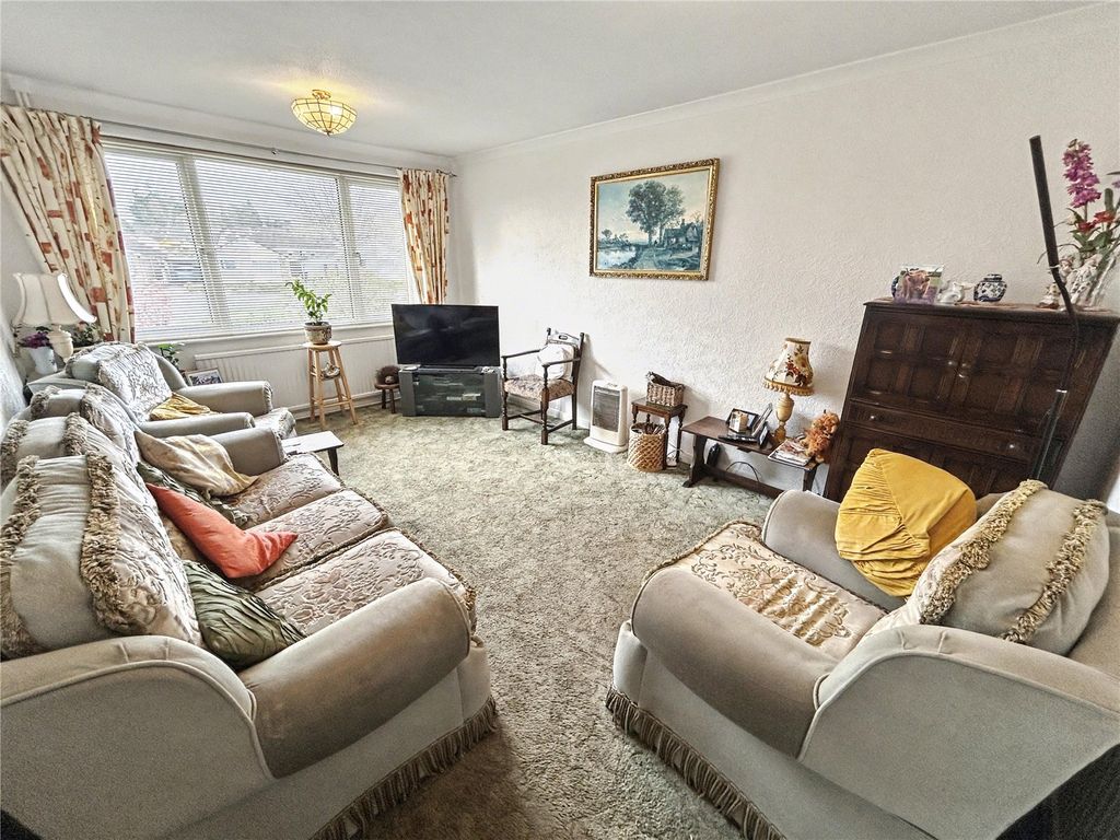 Property photo 2 of 11 Sitting Room