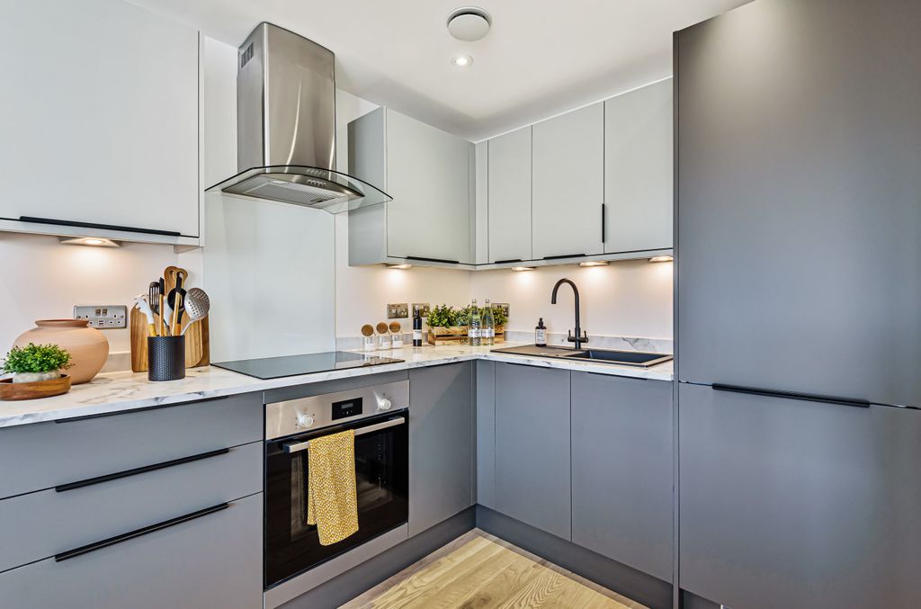 Property photo 2 of 4 Kitchen