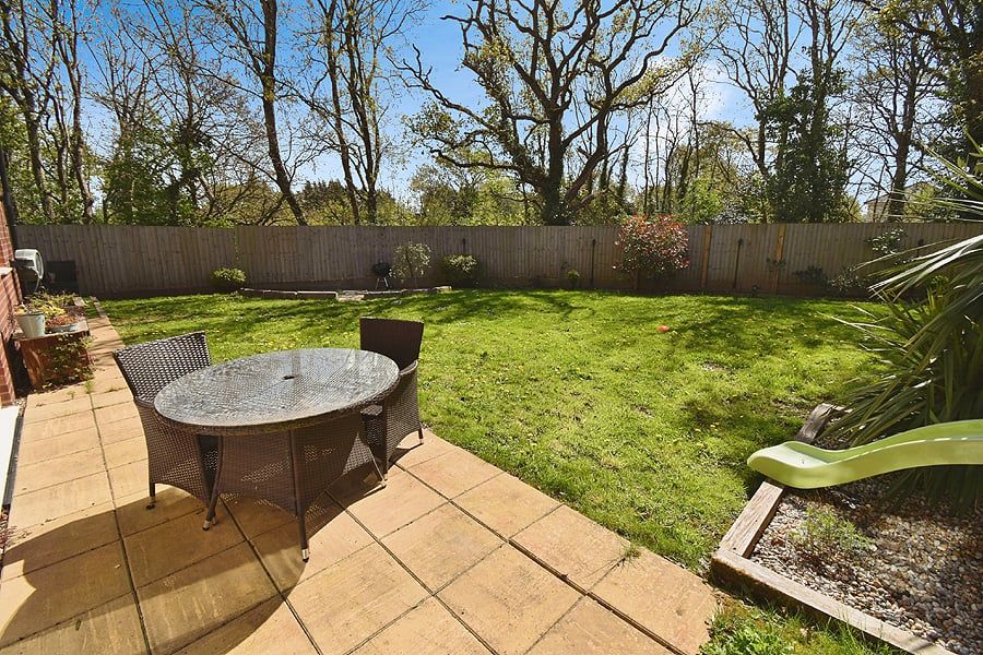 Property photo 2 of 22