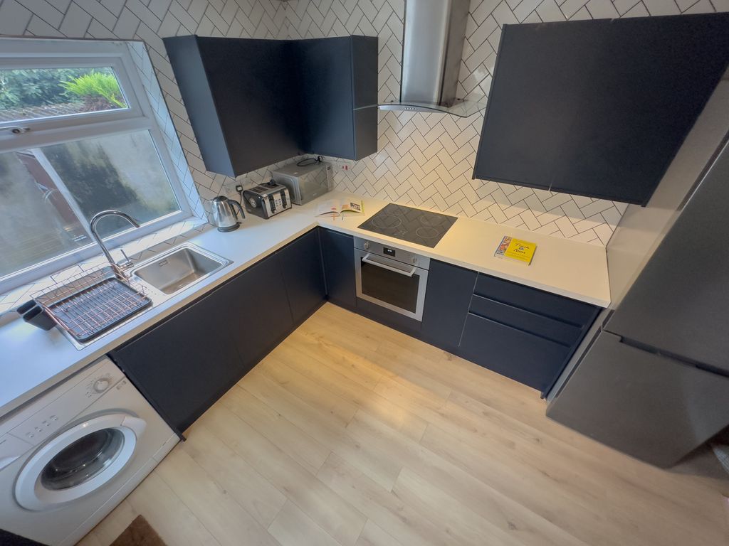 Property photo 1 of 7 2