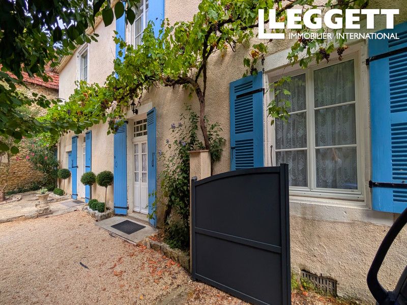 Property photo 1 of 10