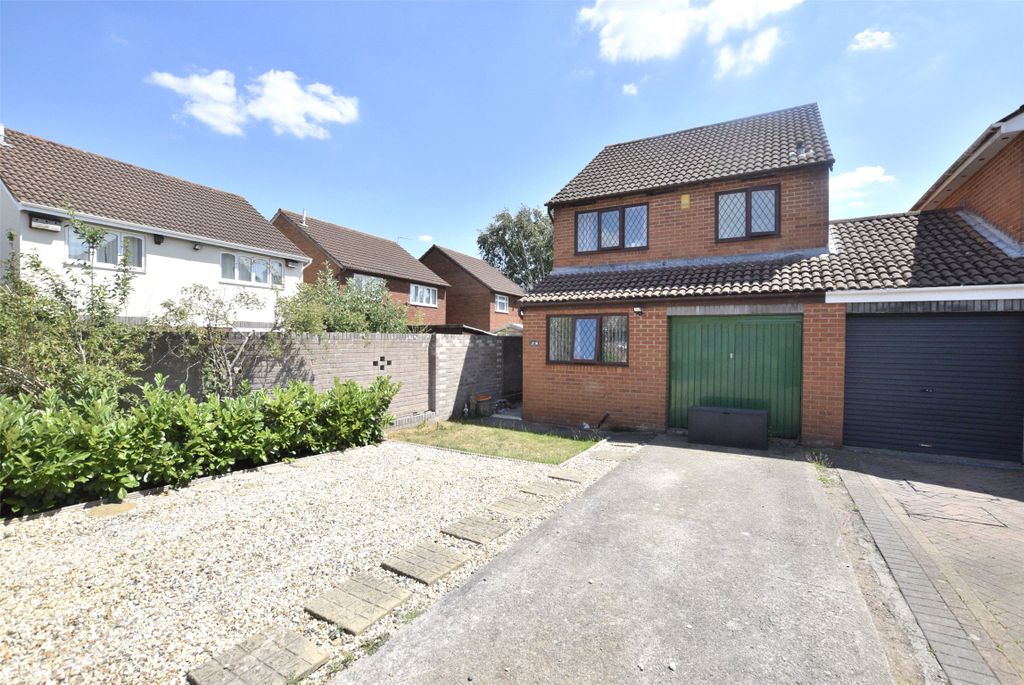 Property photo 1 of 12 External