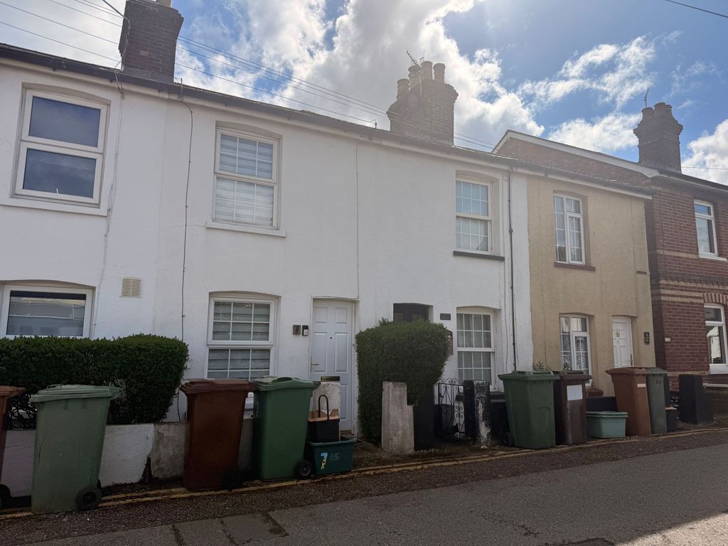 Property photo 1 of 8