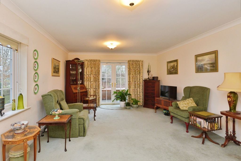 Property photo 2 of 17 Pbox-Img.Jpg