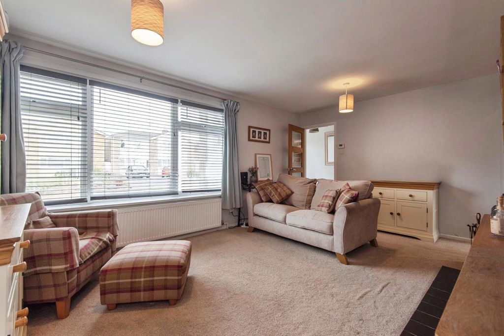 Property photo 2 of 20 Pbox-Img.Jpg
