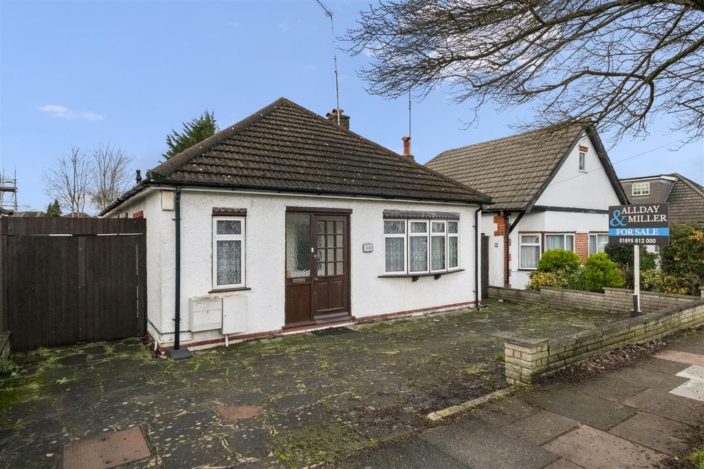 Property photo 1 of 12