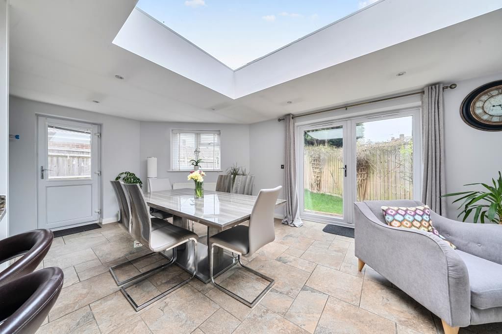 Property photo 2 of 20 Dining Area