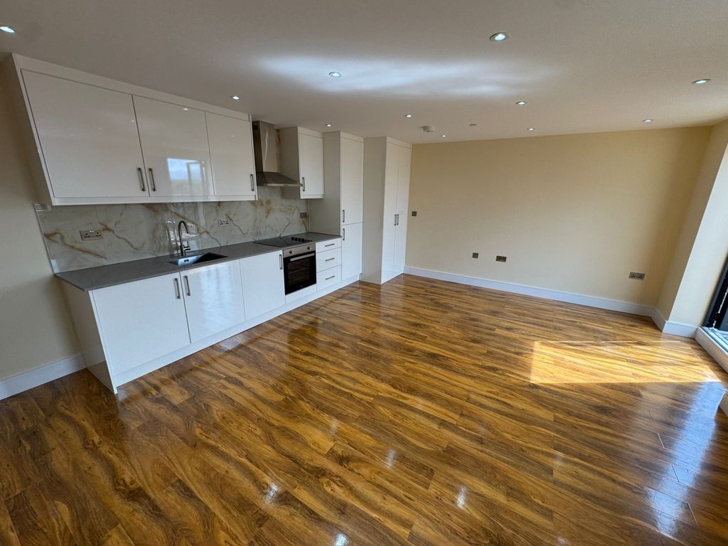 Property photo 2 of 4 Gallery