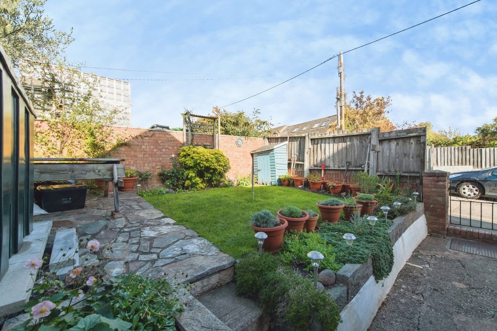 Property photo 2 of 18 Pbox-Img.Jpg