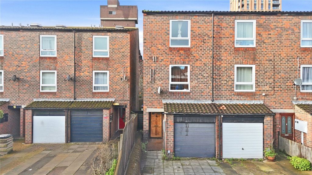 Property photo 1 of 21 Picture No. 01