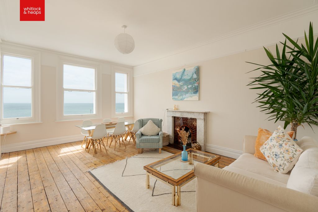 Property photo 2 of 15 liv