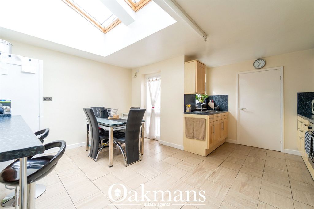 Property photo 2 of 26 Picture No. 24