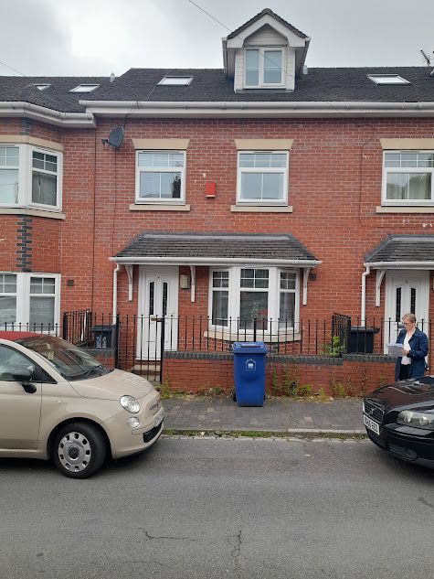 Property photo 1 of 23