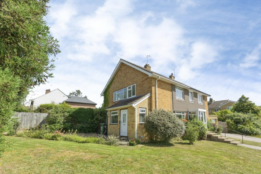 Property photo 2 of 16