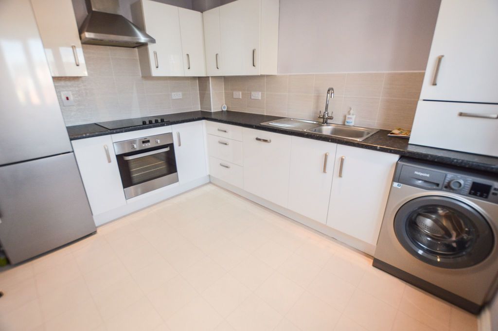 Property photo 2 of 11 Photo 10