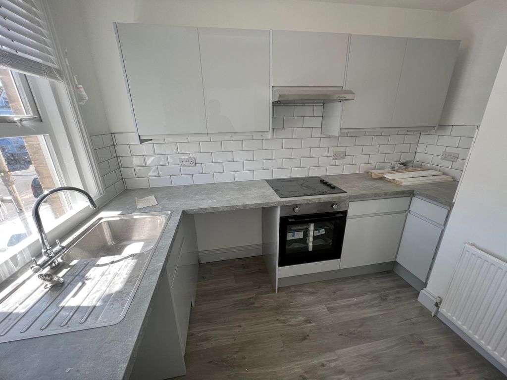 Property photo 3 of 5 2