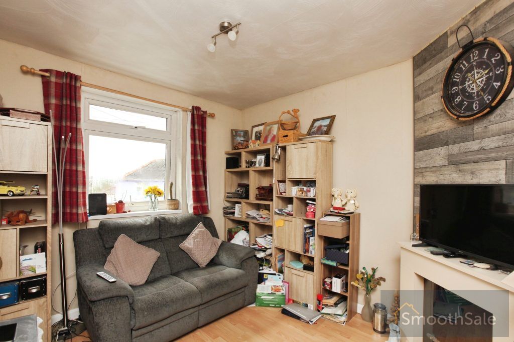 Property photo 2 of 19