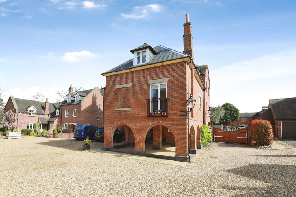 Property photo 1 of 16 Main