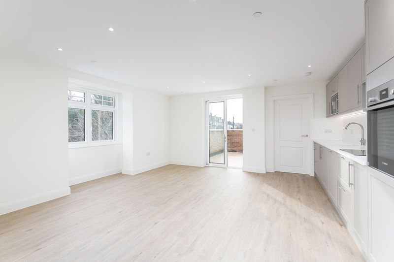 Property photo 3 of 12 Photo 1