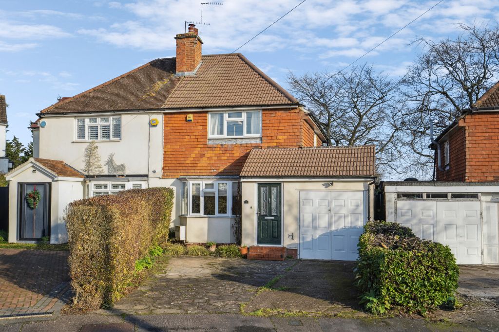 Property photo 1 of 11